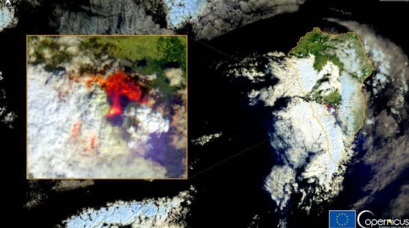Imagen-de-Copernicus-Sentinel-2-muestra-la-erupcion-de-un-volcan-en-el-parque-nacional-Cumbre-Vieja-en-la-isla-canaria-de-La-Palma-Espana-20-de-septiembre-de-202